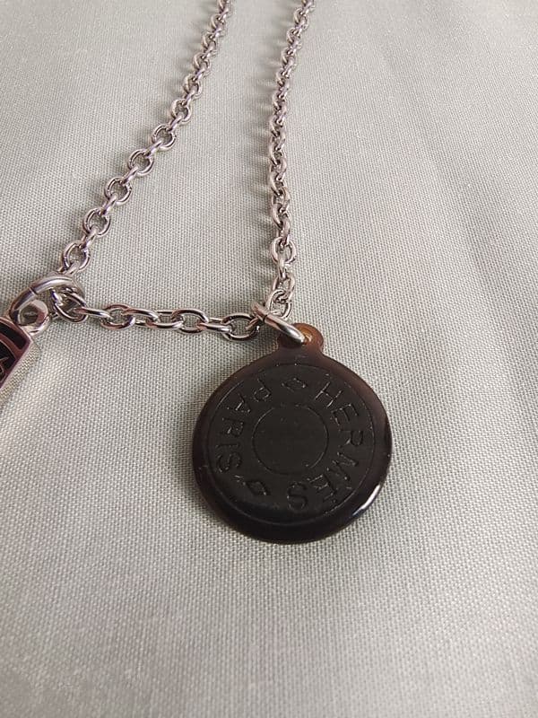 エルメス トレンディなデザイン メリーゴーランド ネックレス