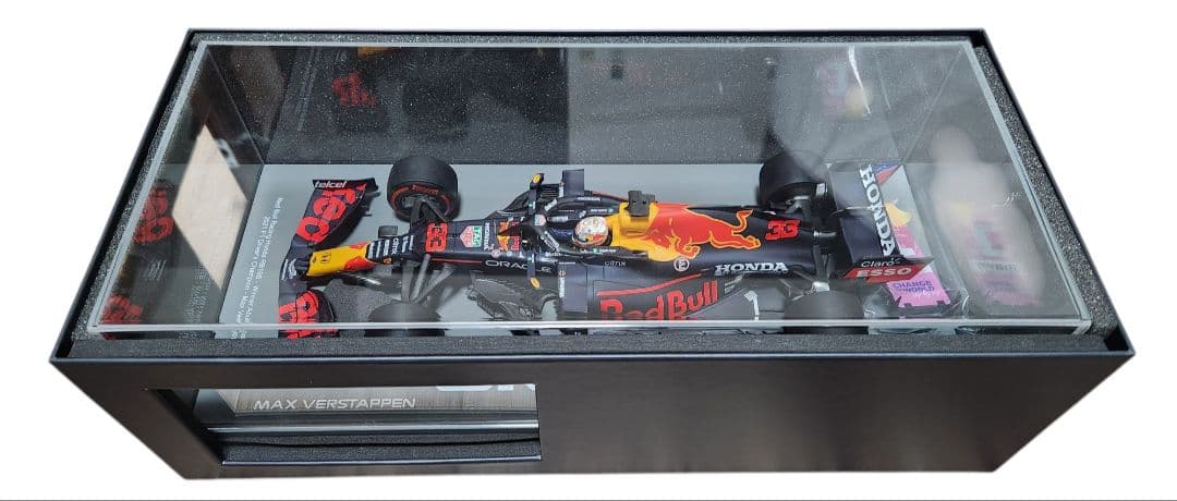 【Christian Dela Rosa】Red Bull Racing