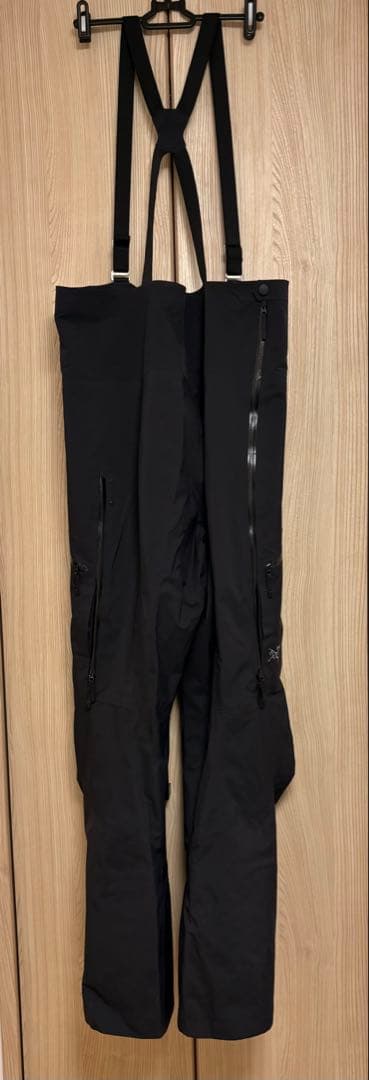 ARC'TERYX RUSH BIB PANTS 黒　Mサイズ